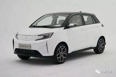 新特首款量產(chǎn)車DEV1進入汽車產(chǎn)品公告目錄